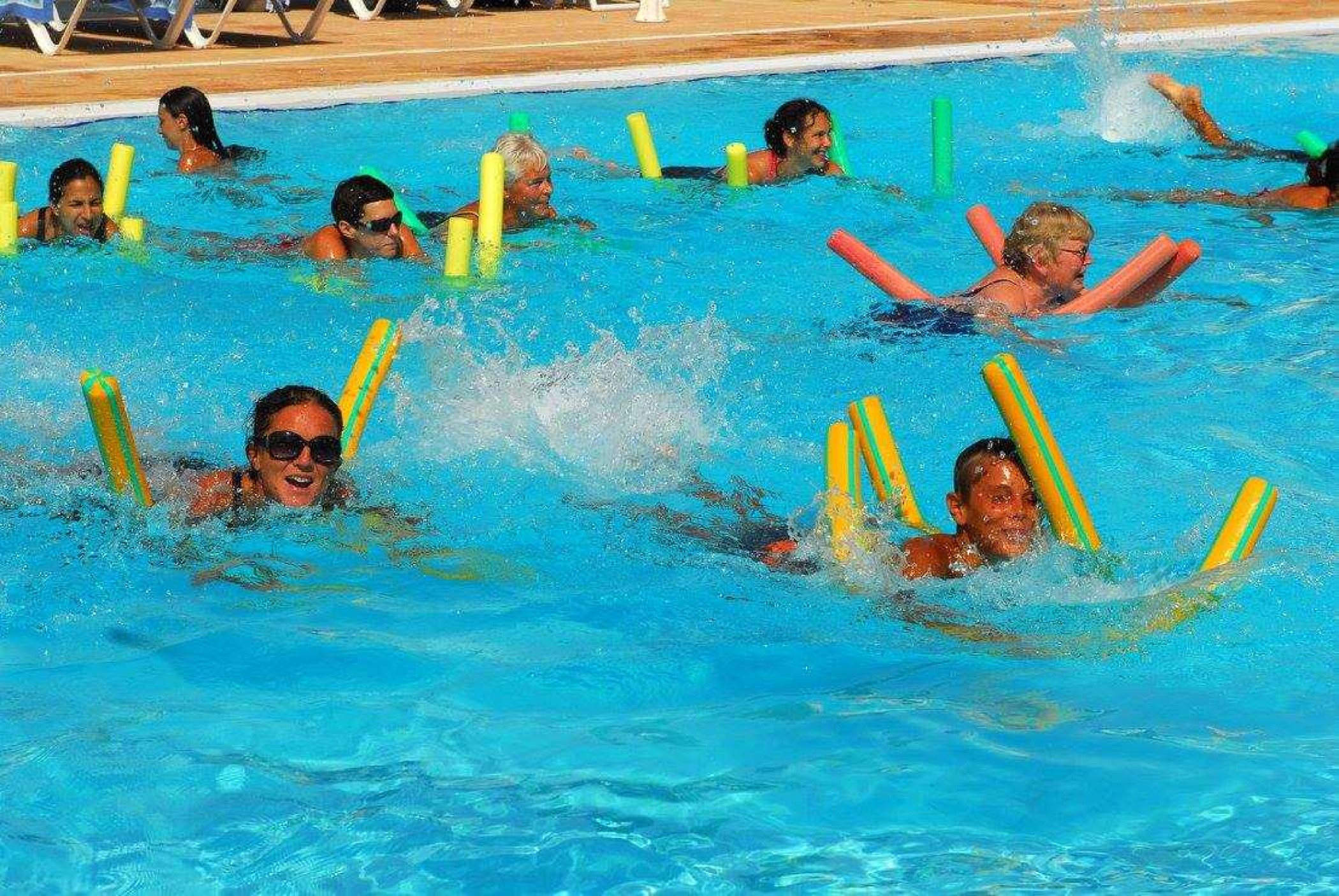 piscine-d-ete-l-aquagym.jpg